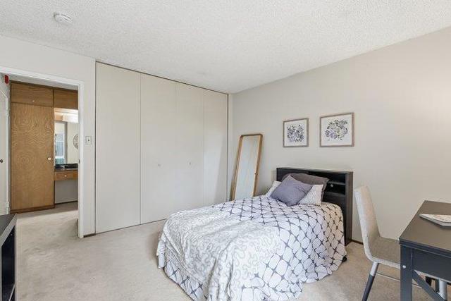 819 N Humboldt Street, San Mateo CA: https://media.crmls.org/mediaz/5172bb98-f923-4262-86eb-7478d3e5db56.jpg