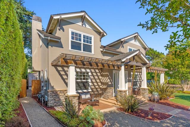 2200 Dolphin Drive, Aptos CA: https://media.crmls.org/mediaz/5174c032-3462-4a42-be51-9f9e0484d074.jpg