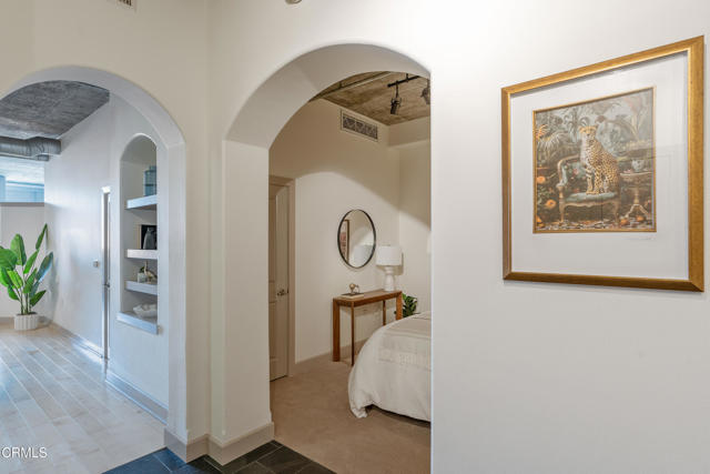 Detail Gallery Image 3 of 50 For 840 E Green St #217,  Pasadena,  CA 91101 - 2 Beds | 2 Baths