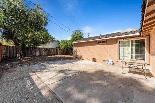 320 Battle Dance Drive, San Jose CA: https://media.crmls.org/mediaz/51772740-133a-40d6-92ae-a91087e1ba44.jpg