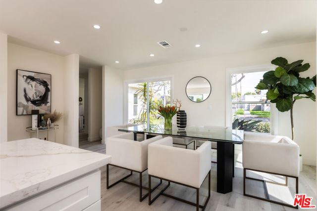 3827 S Victoria Avenue, View Park CA: https://media.crmls.org/mediaz/5177fdd2-c39d-4ad4-8460-3c68c4ceb9cd.jpg