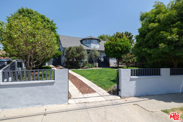 261 Isabel Street, Los Angeles, California 90065, 3 Bedrooms Bedrooms, ,3 BathroomsBathrooms,Single Family Residence,For Sale,Isabel,24407229