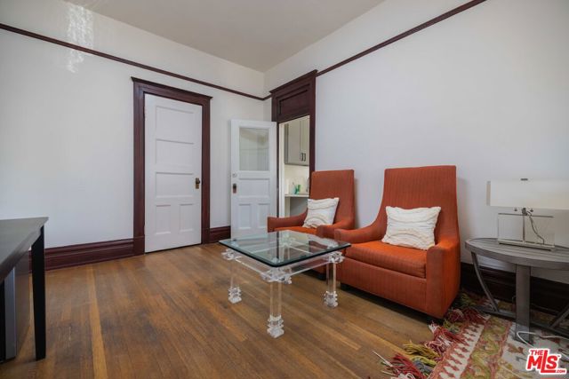 824 S Bonnie Brae Street, Los Angeles CA: https://media.crmls.org/mediaz/517884fd-39b2-46d3-b2bb-b8612eccaffc.jpg