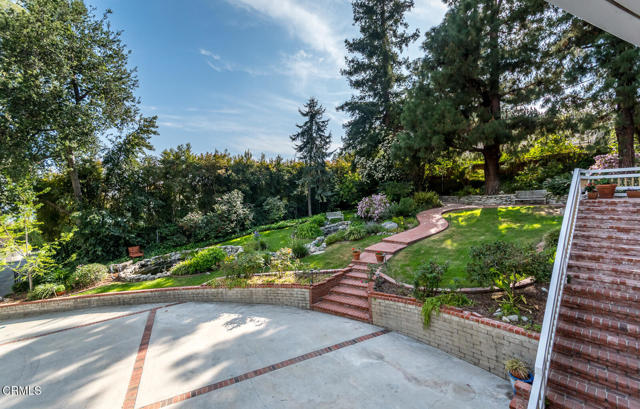 Detail Gallery Image 8 of 75 For 5290 La Canada Bld, La Canada Flintridge,  CA 91011 - 5 Beds | 5 Baths