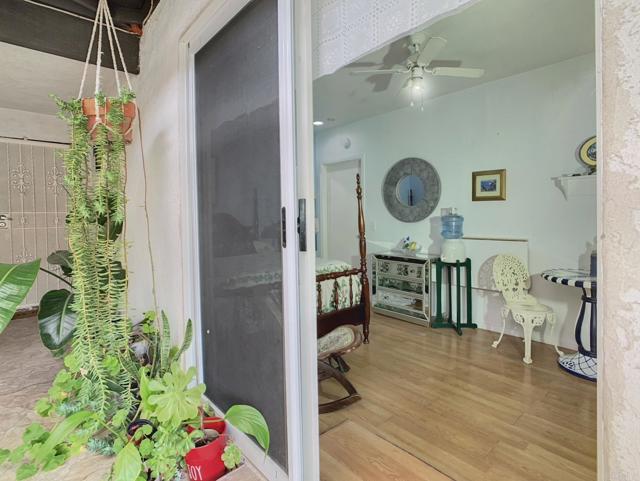 Image 15 of 61 For 2633 Windmill View Dr