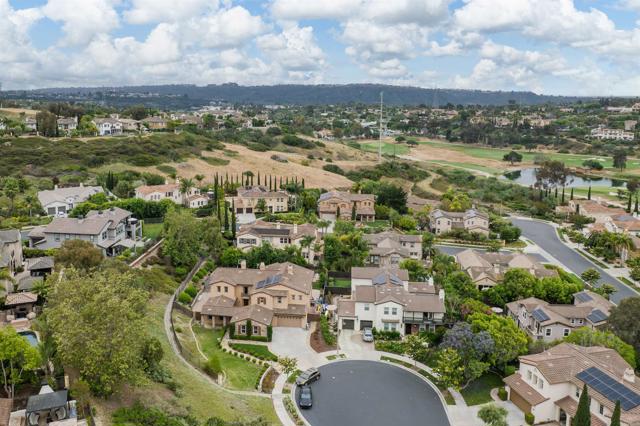 6851 Helenite Place, Carlsbad CA: https://media.crmls.org/mediaz/5179490c-df5e-4064-96d6-9fd616a6d003.jpg
