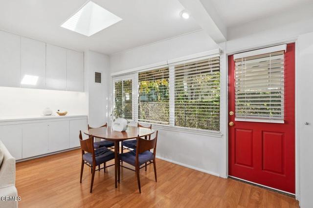 Detail Gallery Image 18 of 40 For 314 San Juan Way, La Canada Flintridge,  CA 91011 - 4 Beds | 2 Baths