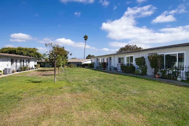 Detail Gallery Image 3 of 31 For 3890 Vista Campana #78,  Oceanside,  CA 92057 - 2 Beds | 1/1 Baths