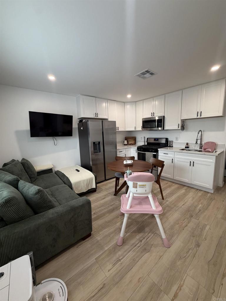 274 Emerson Street #3