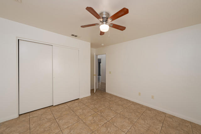 53215 Avenida Alvarado, La Quinta CA: https://media.crmls.org/mediaz/517b7d97-321f-46a3-b484-958df3c6d639.jpg