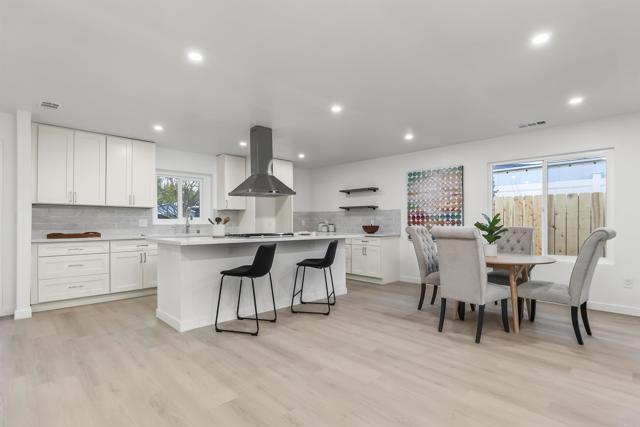 Detail Gallery Image 20 of 55 For 13751 Powers Rd, Poway,  CA 92064 - 5 Beds | 3 Baths