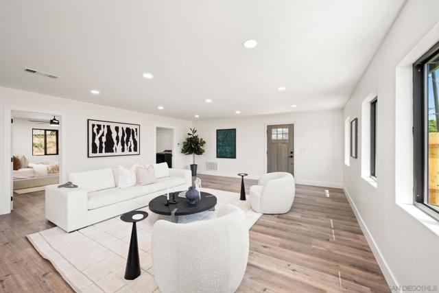 8287 Panchoy St, San Diego CA: https://media.crmls.org/mediaz/517e0f2d-1327-41dc-b4d3-178663bd2d0f.jpg