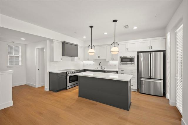 224 Carroll Street, Sunnyvale CA: https://media.crmls.org/mediaz/517ee11f-d4f3-4a56-b1c2-39ad8bab91e9.jpg