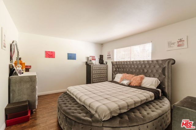 19121 Kenya Street, Porter Ranch CA: https://media.crmls.org/mediaz/517fe89a-14e1-4f4c-9bdd-1244c968a517.jpg