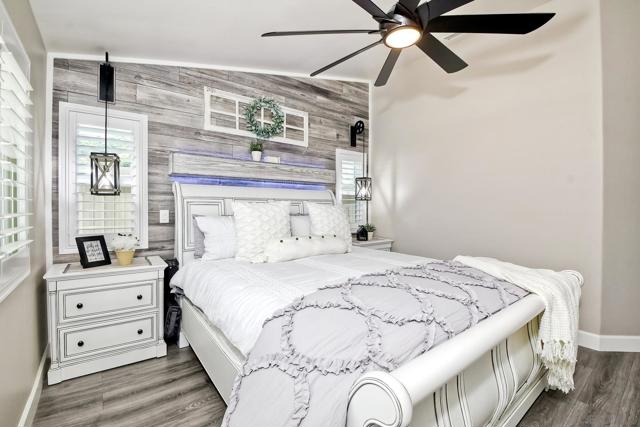 3358 Lake Circle Dr, Fallbrook CA: https://media.crmls.org/mediaz/517ffdfb-667f-4213-ab19-29c65623bc23.jpg