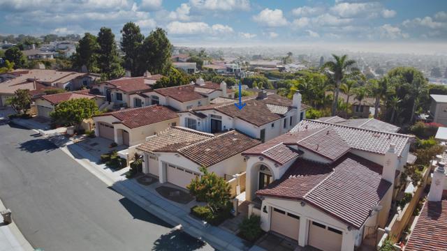 Detail Gallery Image 24 of 68 For 1353 Caminito Arriata, La Jolla,  CA 92037 - 4 Beds | 3/1 Baths