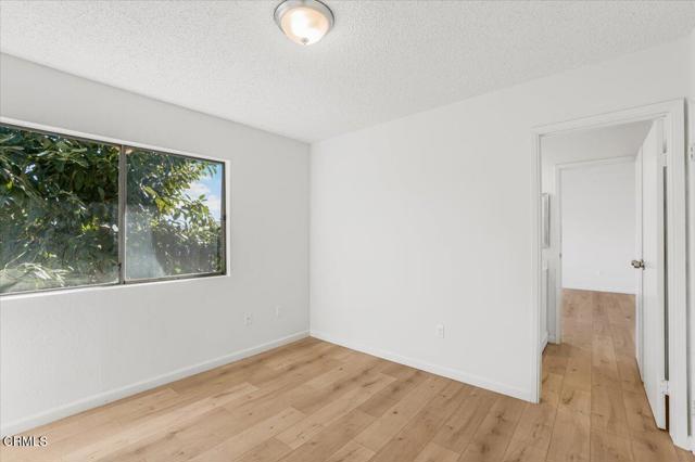 3630 Dallas Drive, Oxnard CA: https://media.crmls.org/mediaz/51816e60-1c9a-4f2a-b3d9-521d111afdb5.jpg