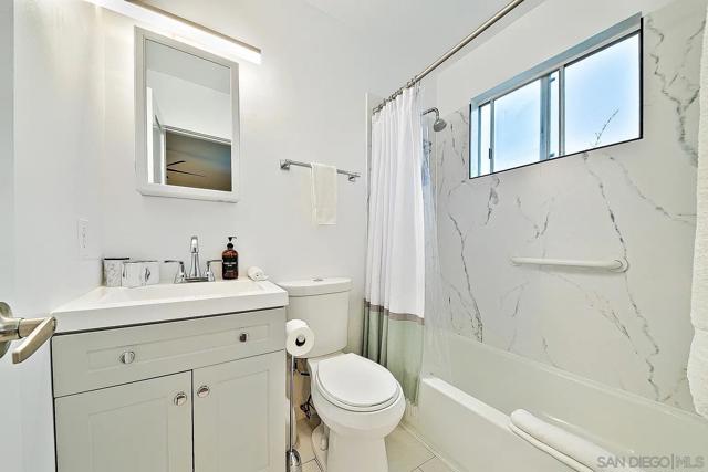 965 Rosecrans St, San Diego CA: https://media.crmls.org/mediaz/5182049d-869b-47e6-a925-76b0fd011daf.jpg