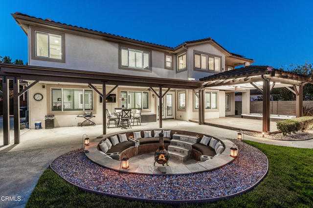 12428 Palmer Drive, Moorpark CA: https://media.crmls.org/mediaz/5183c76f-88a4-40ca-a6f1-ffbd208c33ce.jpg