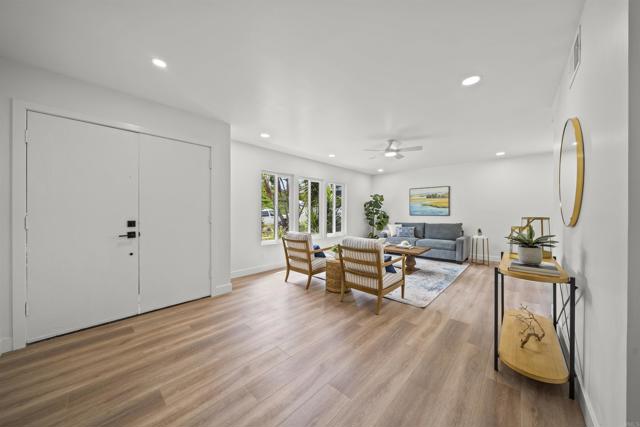 223 Cottingham Ct, Oceanside CA: https://media.crmls.org/mediaz/5183fe15-5e34-41e6-b9a3-cb140bb89502.jpg