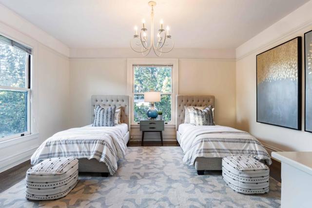 789 University Avenue, Palo Alto CA: https://media.crmls.org/mediaz/518667ab-ce5a-41bf-9f28-9f2faa7edfb1.jpg