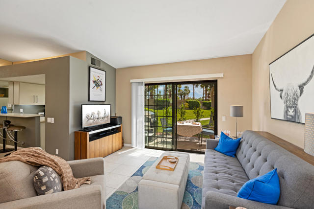 500 S Farrell Drive, Palm Springs CA: https://media.crmls.org/mediaz/51870ca7-73db-4c83-9df4-0d521a24e89e.jpg