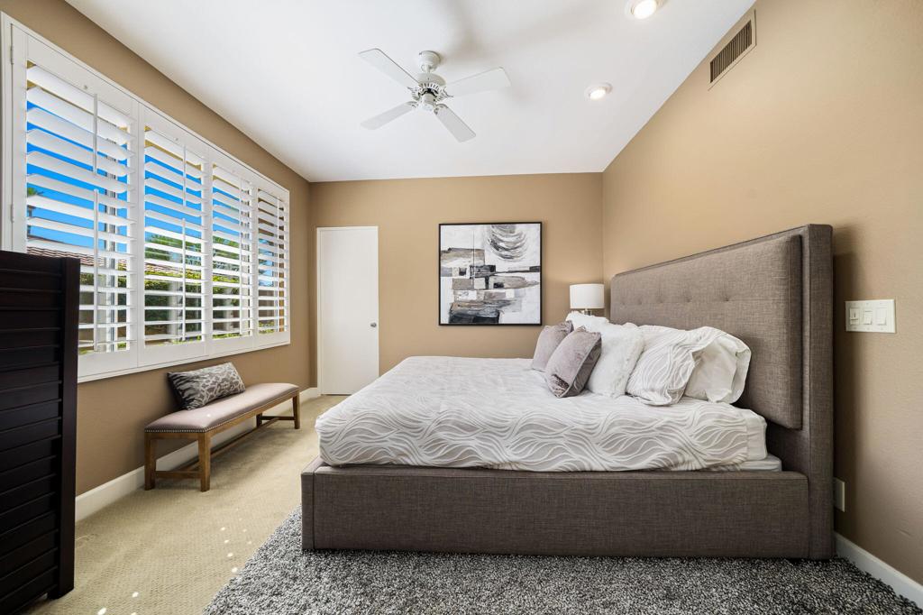 MLS #219136684DA image #4