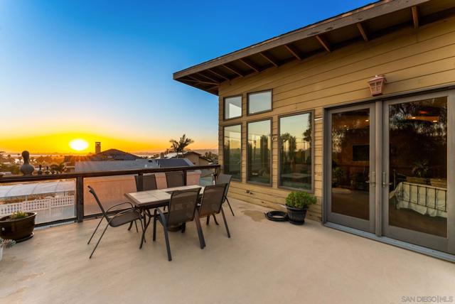 4436 Lister St, San Diego CA: https://media.crmls.org/mediaz/5188229d-b65b-4ee9-ae2c-139b40f711e4.jpg