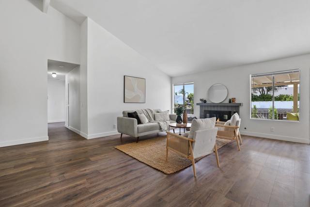 3663 Forest Road, Oceanside CA: https://media.crmls.org/mediaz/51886b71-e4b9-40e2-b218-79a7035f754b.jpg