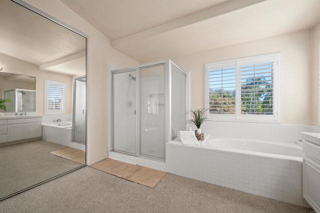 1137 Avenida Sobrina, Oceanside CA: https://media.crmls.org/mediaz/518988b2-72a2-44c6-add2-54974b9e74bb.jpg