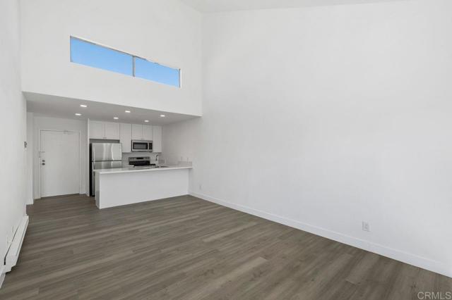Detail Gallery Image 12 of 23 For 8036 Linda Vista Rd. 2e,  San Diego,  CA 92111 - 1 Beds | 1 Baths
