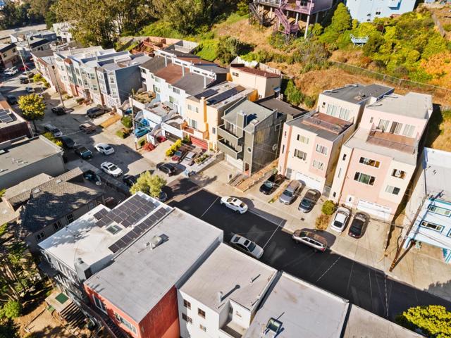 97 Santa Barbara Avenue, Daly City CA: https://media.crmls.org/mediaz/518a3228-106c-4a36-82cd-fbdd0a691ea8.jpg