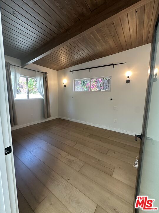 7460 Woodrow Wilson Drive, Los Angeles CA: https://media.crmls.org/mediaz/518a5b68-78d0-4d19-9da2-1e66f7c82096.jpg