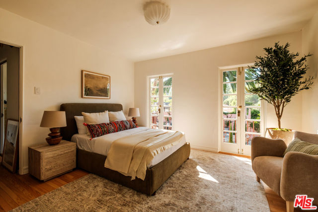 4 Bed Home for Sale in Los Angeles, California