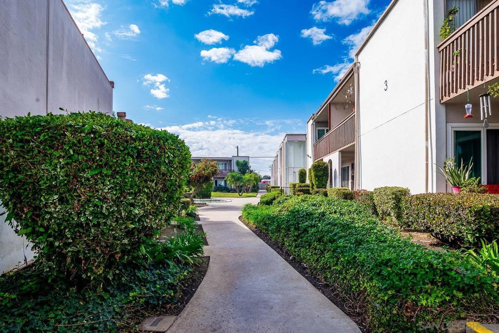 MLS #250043742SD image #44