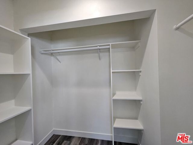 4031 Brunswick Avenue, Los Angeles CA: https://media.crmls.org/mediaz/518c2a37-3582-4e63-8893-41a63e0b4185.jpg