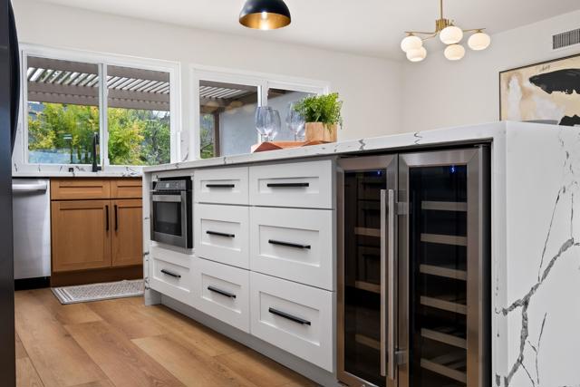 Image 10 of 33 For 9037 Pelton Court