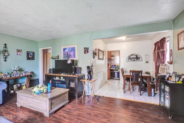 Detail Gallery Image 4 of 34 For 1844 S Stoneman Ave, Alhambra,  CA 91801 - – Beds | – Baths