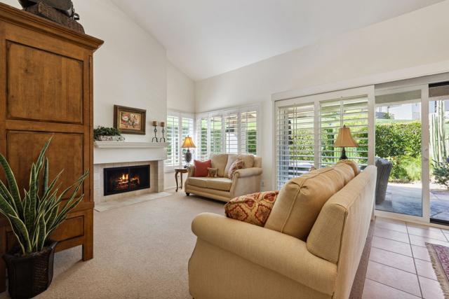 48835 Mescal Lane, Palm Desert CA: https://media.crmls.org/mediaz/518ee977-3b58-4ad0-a371-8b8eef659372.jpg