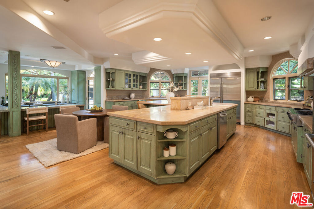 MLS #26854697 image #10