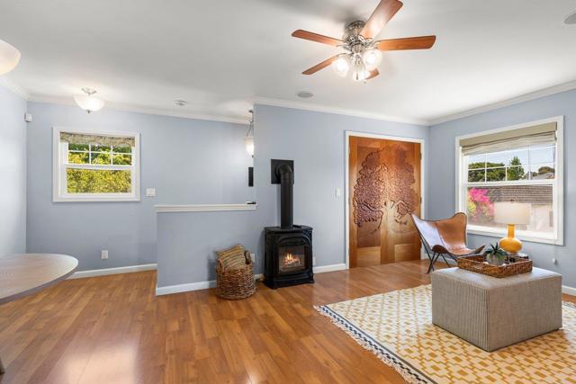 28 Clarendon Road, Burlingame CA: https://media.crmls.org/mediaz/5190c189-d350-4d6c-a8e3-55d8e104565b.jpg