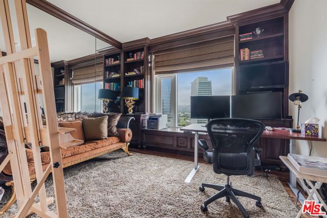 1 W Century Drive, Los Angeles CA: https://media.crmls.org/mediaz/5190cc39-f33c-477e-8e5a-0a47fb730fdf.jpg