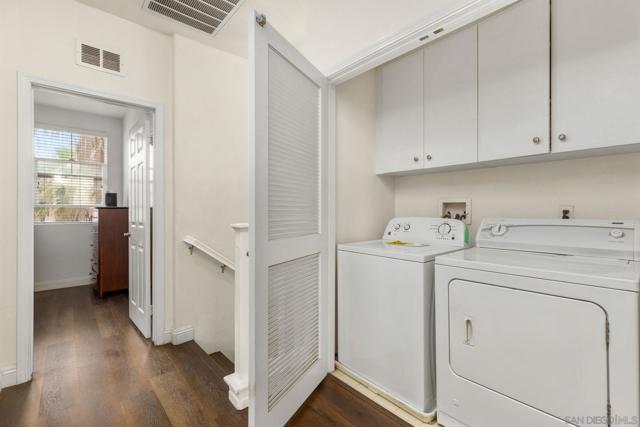 712 Spinnaker Point Terrace, San Diego CA: https://media.crmls.org/mediaz/51919329-d82b-49c6-86ae-84ce7825973b.jpg