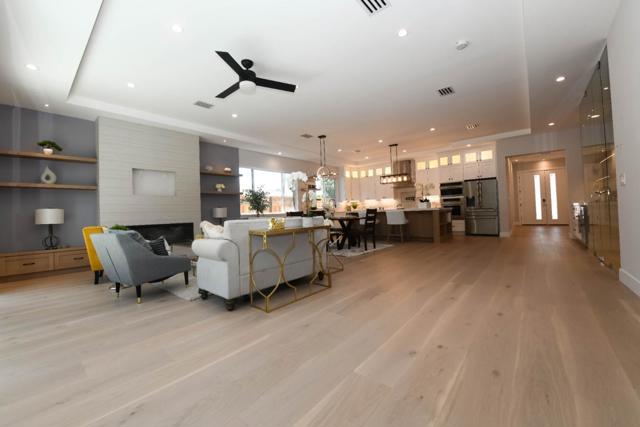 95 Centre Street, Mountain View CA: https://media.crmls.org/mediaz/519336f7-533b-4c7f-97c1-f52773b86da9.jpg