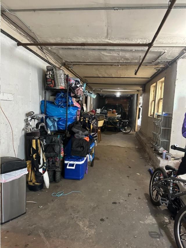 751753 8th Avenue, San Francisco CA: https://media.crmls.org/mediaz/51933d8c-e547-450c-bcd2-d61d1ac7e605.jpg