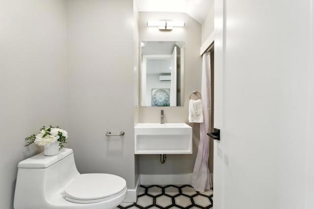 500 Walnut Street, San Carlos CA: https://media.crmls.org/mediaz/5193639f-90ef-48a5-9db9-a6be7342f105.jpg