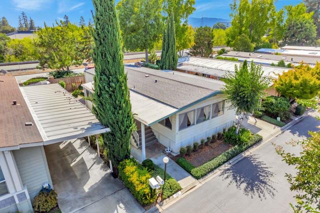 177 Quail Hallow Drive, San Jose CA: https://media.crmls.org/mediaz/5193dbfa-744f-4435-9a18-4f9f0fdb3f8b.jpg