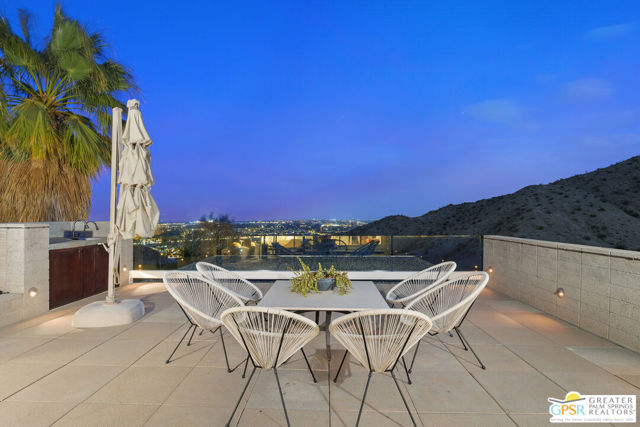 Image 6 of 52 For 27 Grande View Court