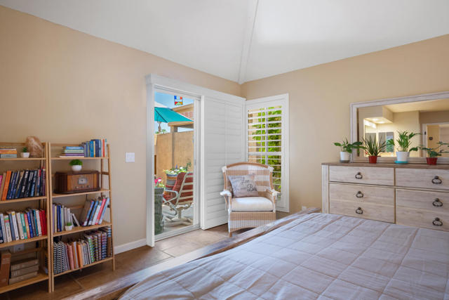 82208 Cochran Drive, Indio CA: https://media.crmls.org/mediaz/5194b7c5-03b6-4c6f-9f2e-15b72ff4064e.jpg