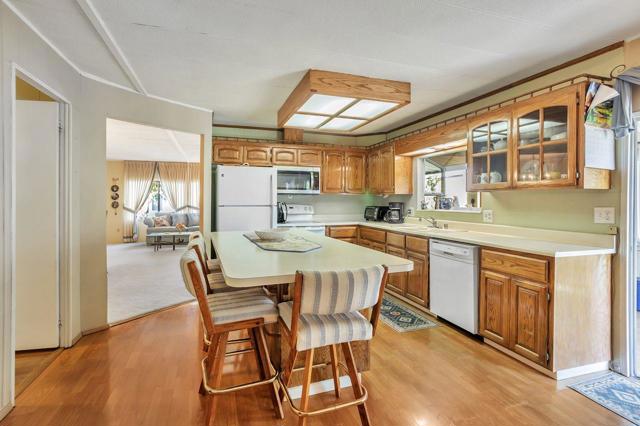 177 Quail Hallow Drive, San Jose CA: https://media.crmls.org/mediaz/519659df-cb35-412e-994a-d5bae2fc94d6.jpg